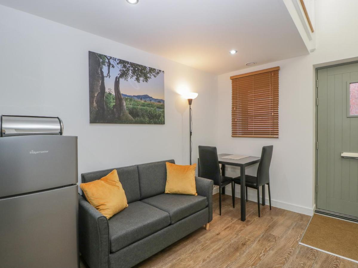 3 The Vaults Apartment Glastonbury Bagian luar foto